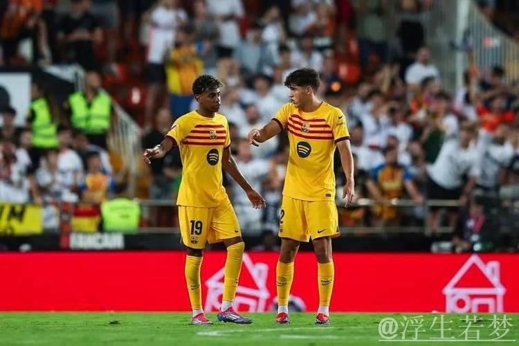 巴萨18岁天才边踢球边备战高考,梦想进入大学殿堂 巴萨18岁天才边踢球边备战高考,梦想进入大学殿堂